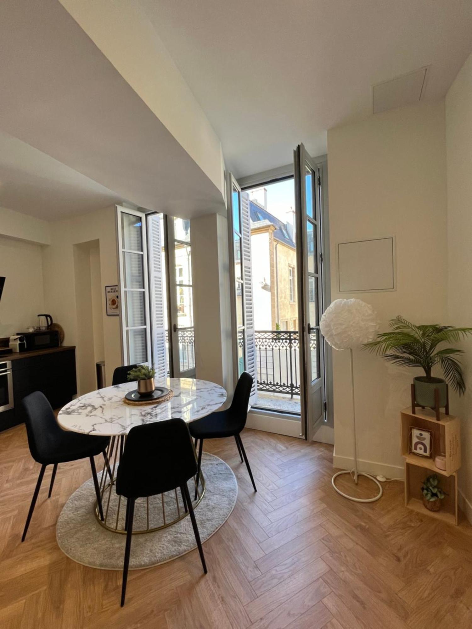 ディジョンLoft Pasteur - Homillesimeアパートメント エクステリア 写真